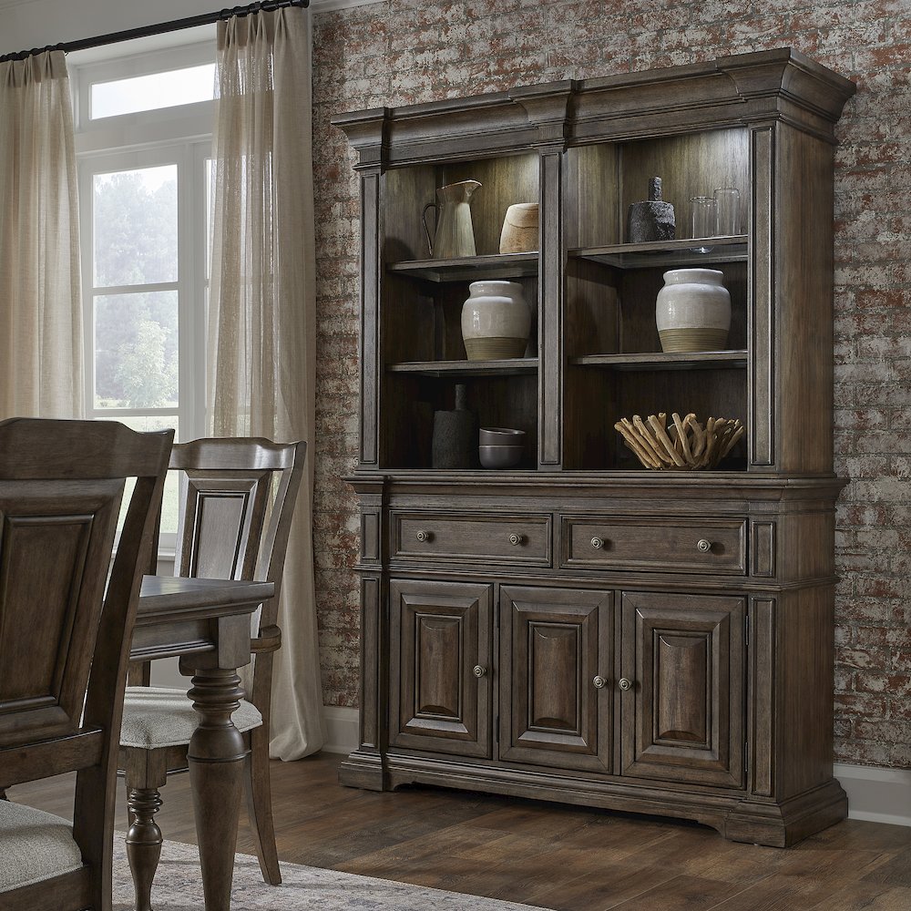 Woodbury Server with Deck