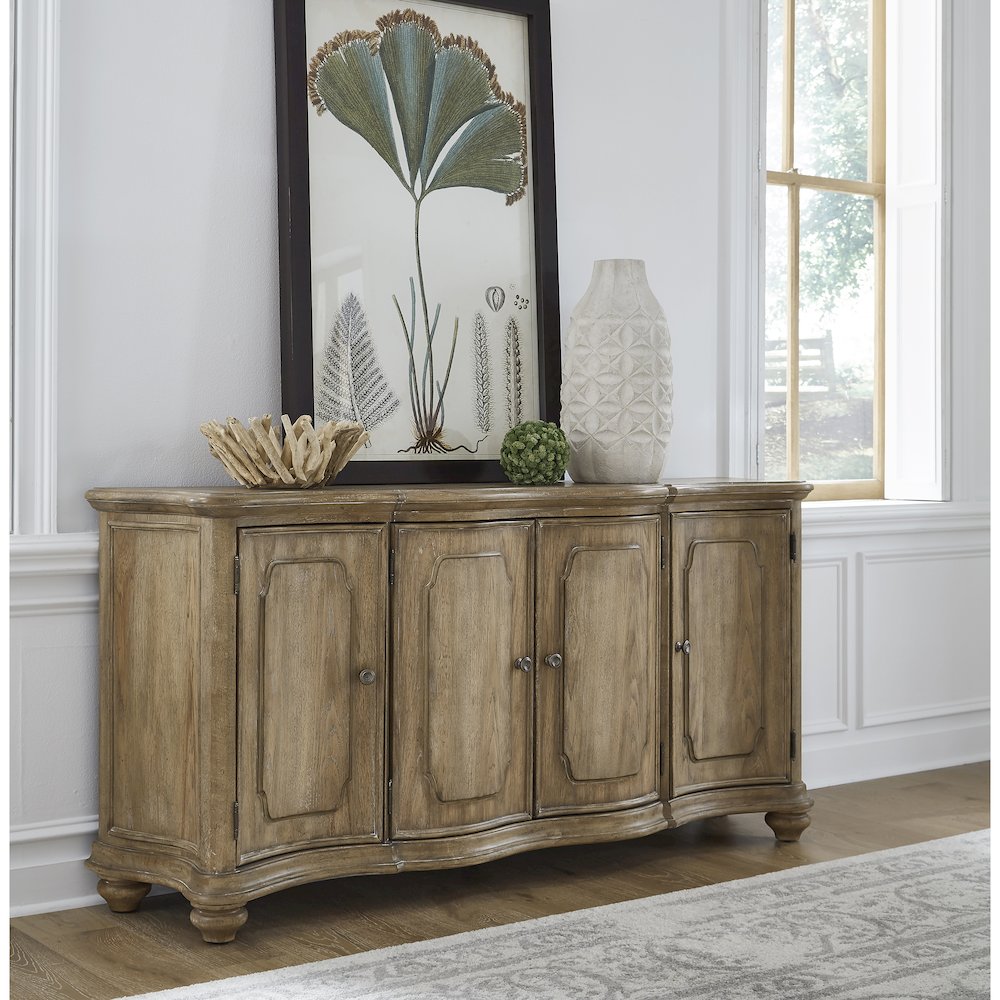 Weston Hills 4 Door Buffet