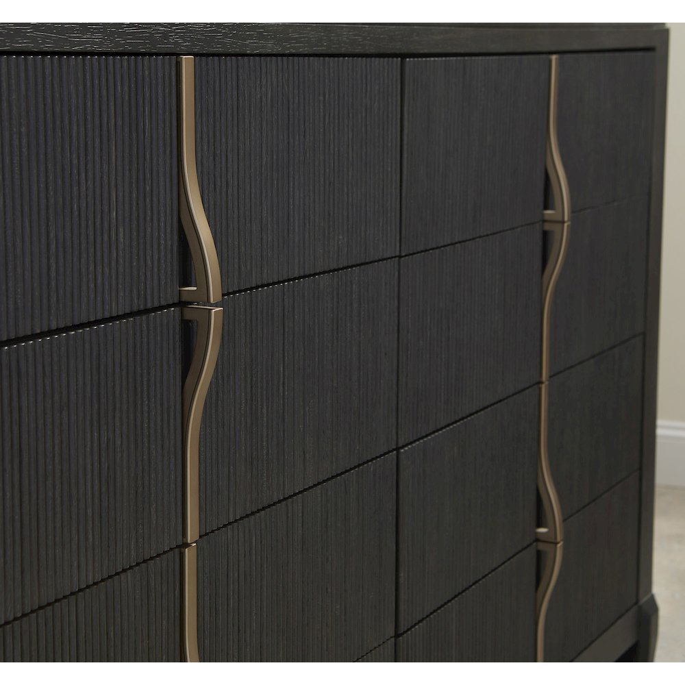 West End Loft 8-Drawer Dresser