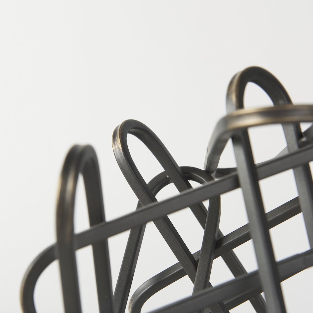 Henderson 12.2L x 9.1W x 9.1H Black Metal Paperclip Decorative Object