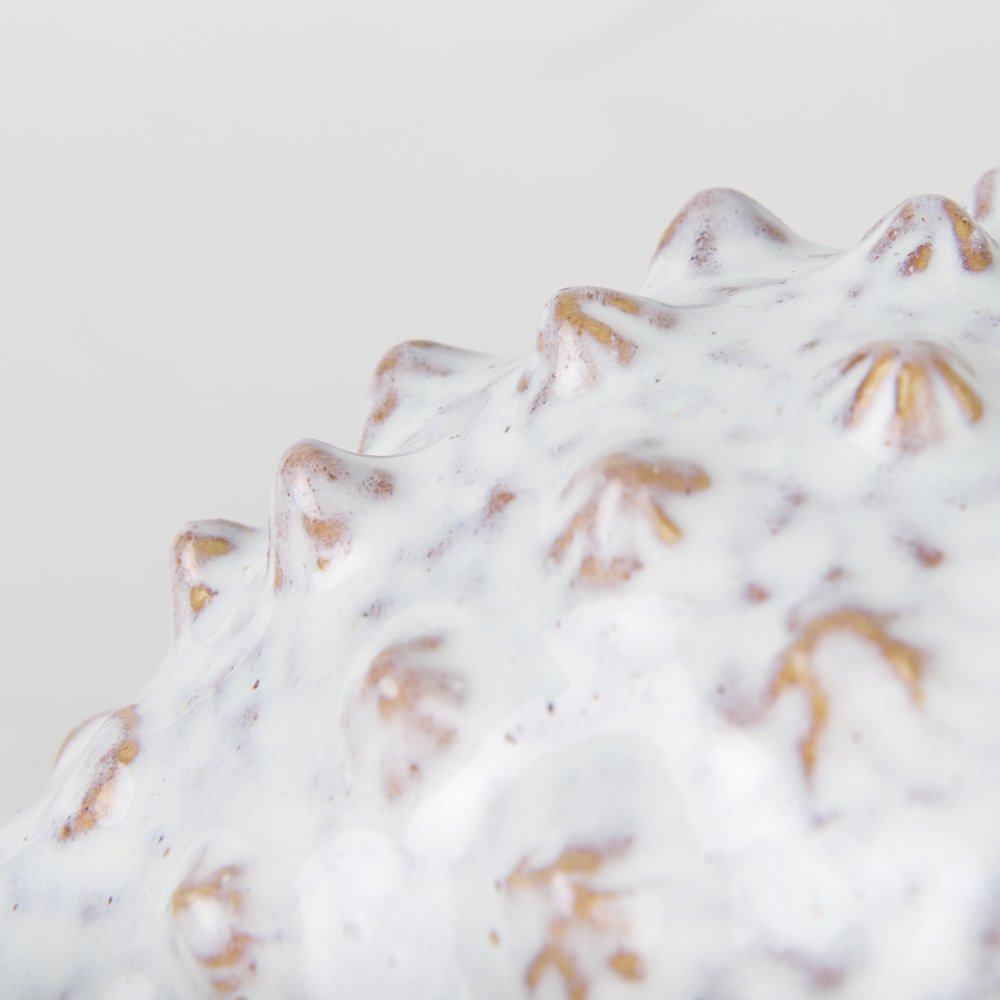 Spike (Large) 10L x 6W Off-White Ceramic Puffer Fish