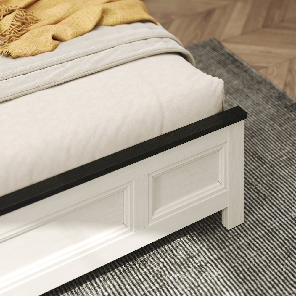 Realynn 4-PC Queen Wood Bedroom Set, Off-White Finish