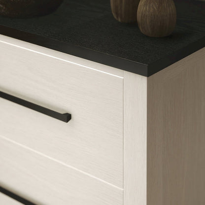 Realynn 4-PC Queen Wood Bedroom Set, Off-White Finish