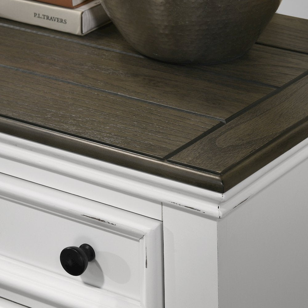Clelane Wood Bedroom Set Panel Queen Bed, Dresser, Mirror, and Nightstand