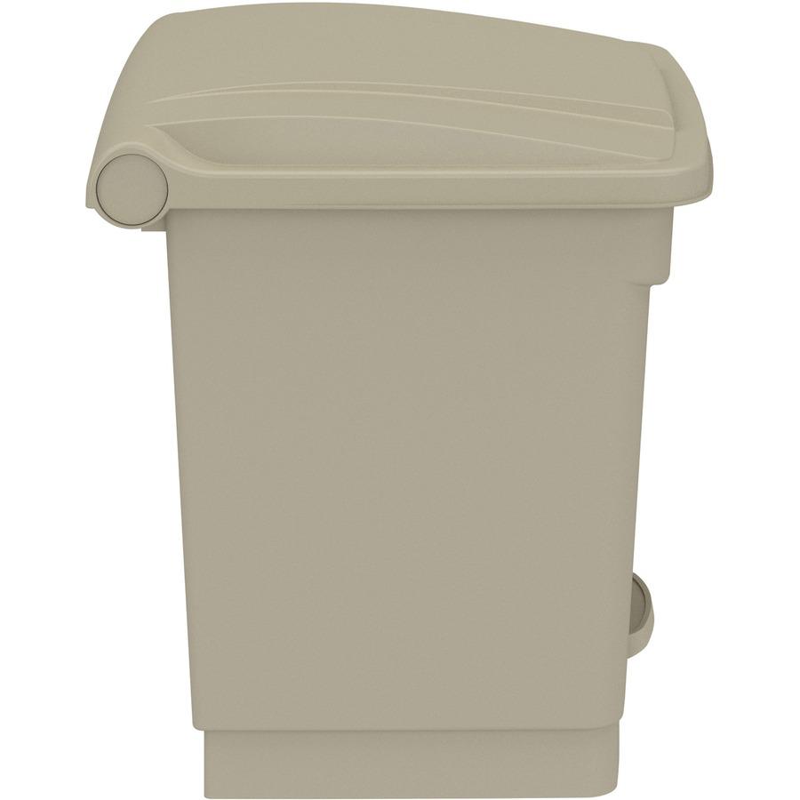 Safco Plastic Step-on Waste Receptacle - 8 gal Capacity - Easy to Clean, Foot Pedal, Lightweight - 17.3" Height x 16" Width x 16" Depth - Plastic - Tan - 1 Carton