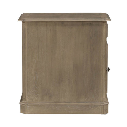 Magnolia Manor Chair Side Table in Weathered Bisque