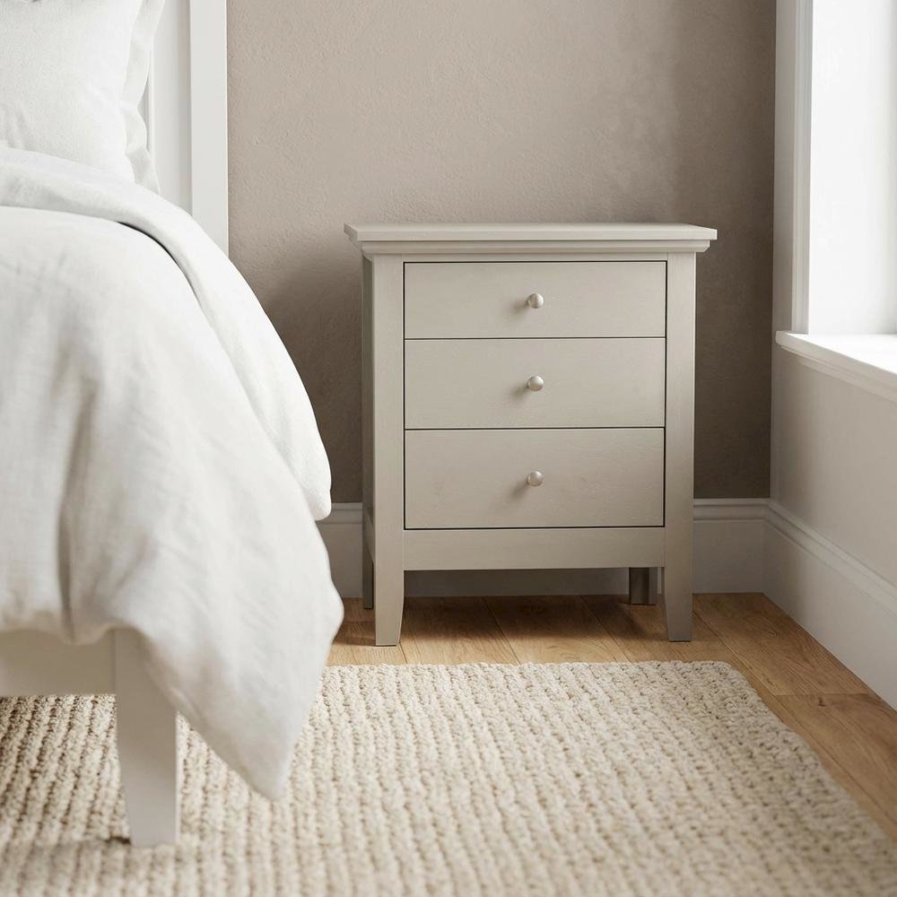Casual Champagne Nightstand with Dovetailed Drawers and Metal Glides
