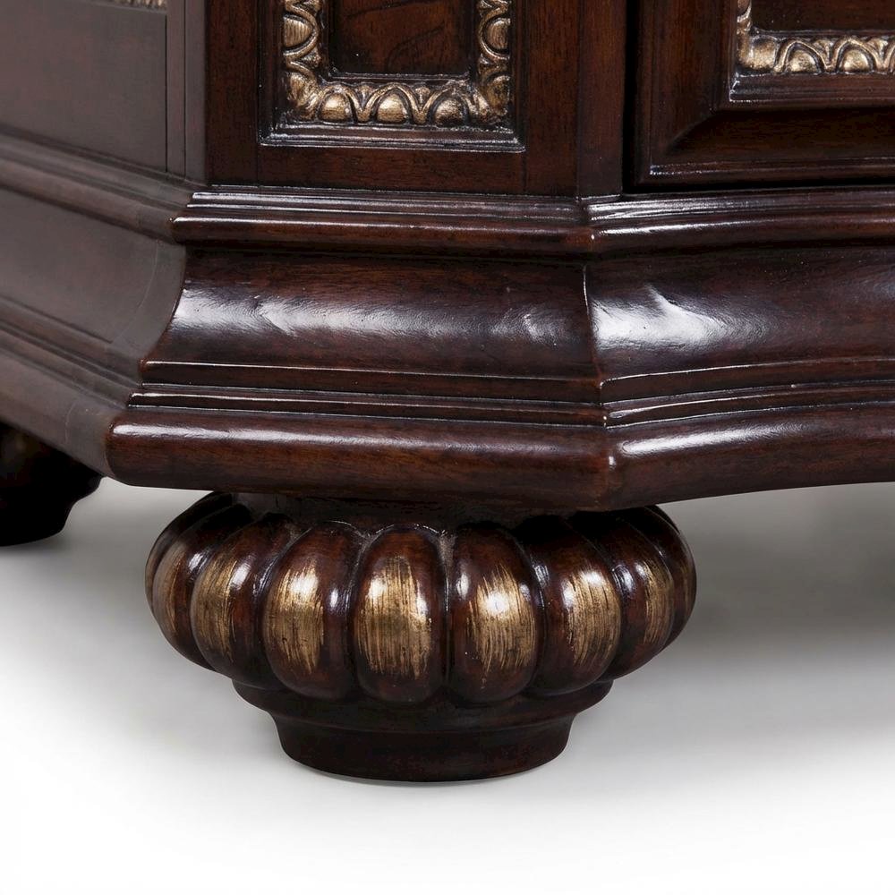 Cherry Night Stand with Dovetailed Drawers and Traditional Design