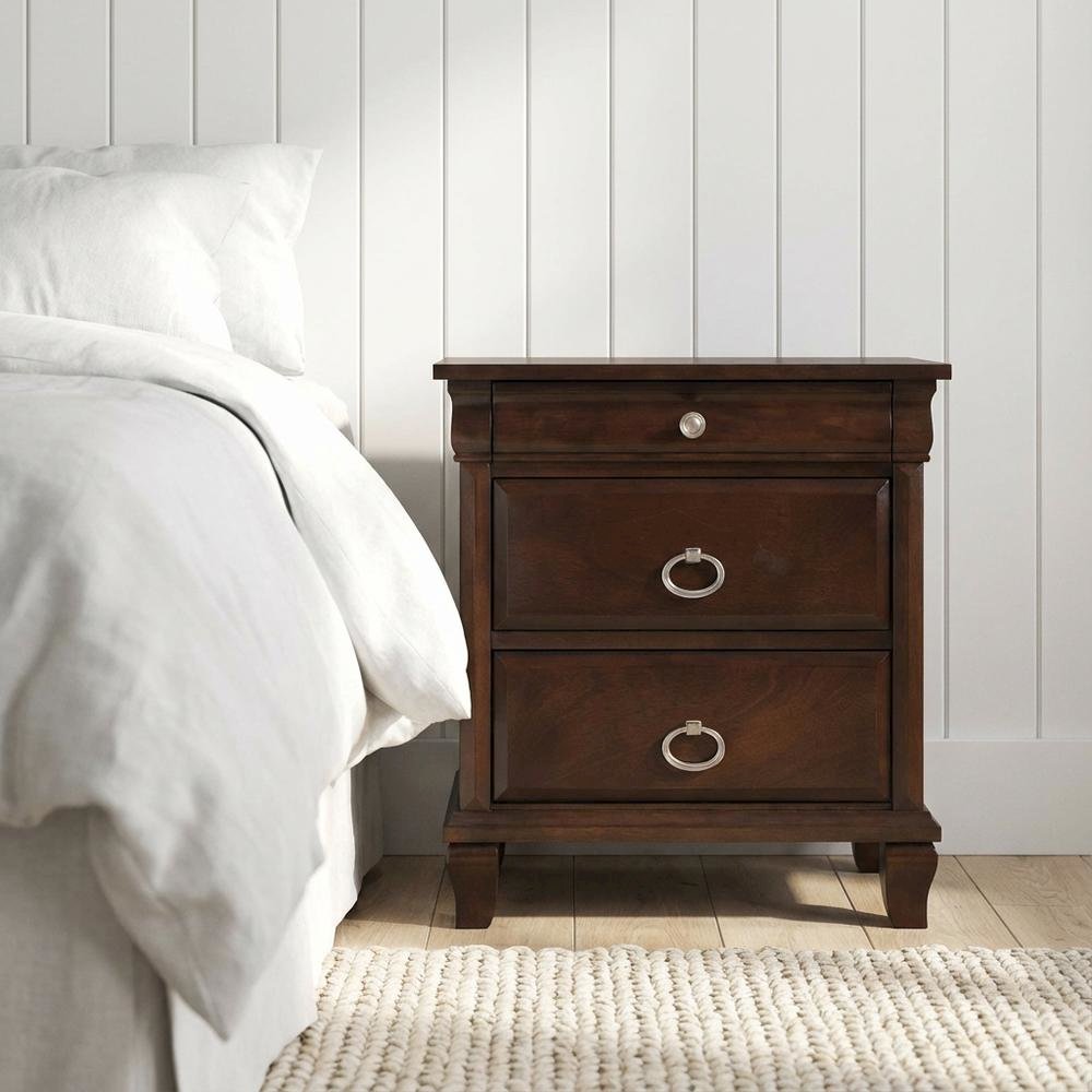 Cappuccino Nightstand with Dovetailed Drawers and Transitional Style