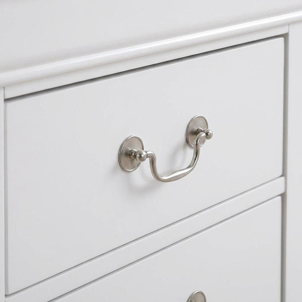 White Night Stand with Traditional Style and 3 Drawers