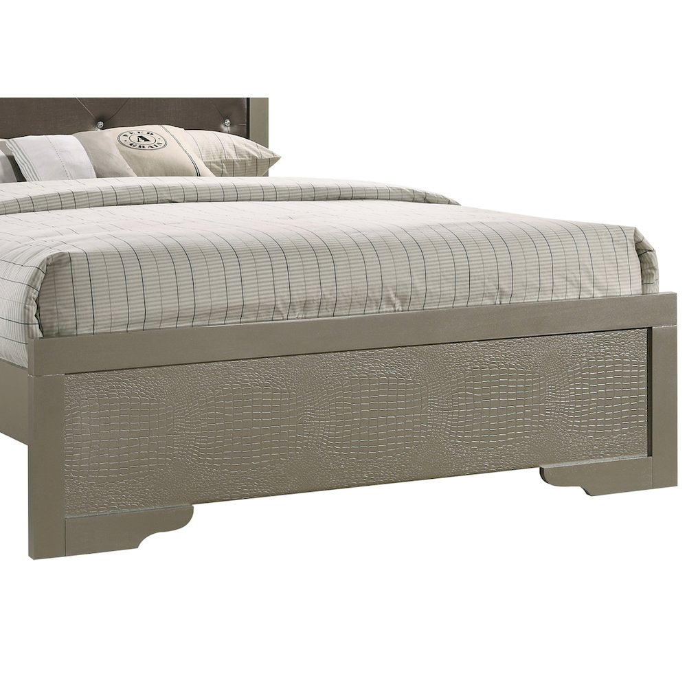 Glory Furniture Lorana Full Bed in Champagne Color