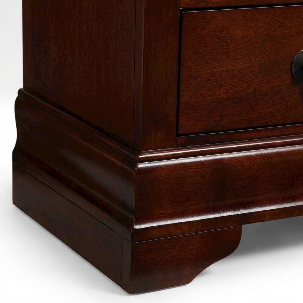 Cherry Nightstand with Traditional Style and 3 Drawers for Bedroom Storage