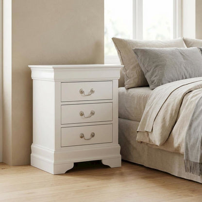 White Night Stand with Traditional Style and 3 Drawers