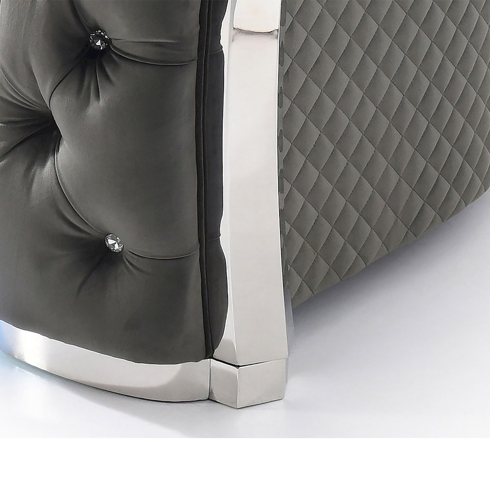 Glory Furniture Sapphire Loveseat in Gray Color