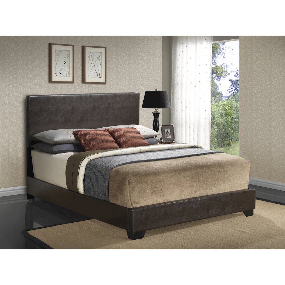 Glory Furniture Aaron Queen Bed in Cappuccino Color