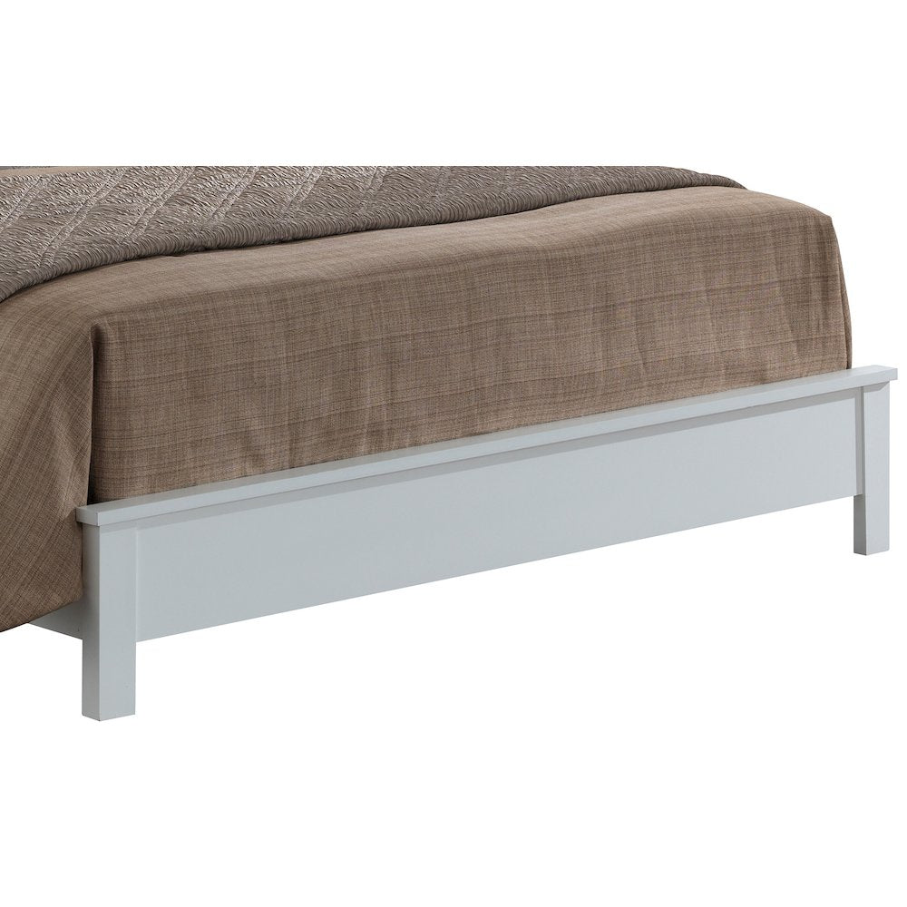 Glory Furniture Burlington Queen Bed in White Color