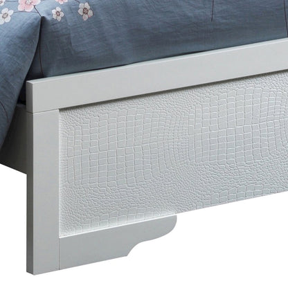 Glory Furniture Lorana Full Bed in White Color