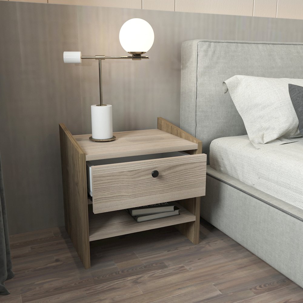 Berlin Nightstand Walnut Cordoba