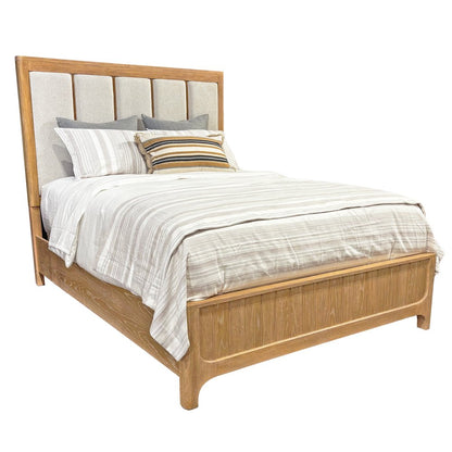Bedroom King Panel Bed 2 Nightstands and Dresser with Mirror