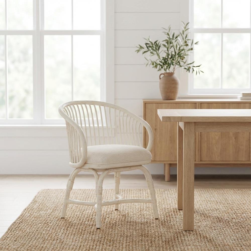 Rattan Dining Chair with Distressed Finish and Stylish Getaway Design