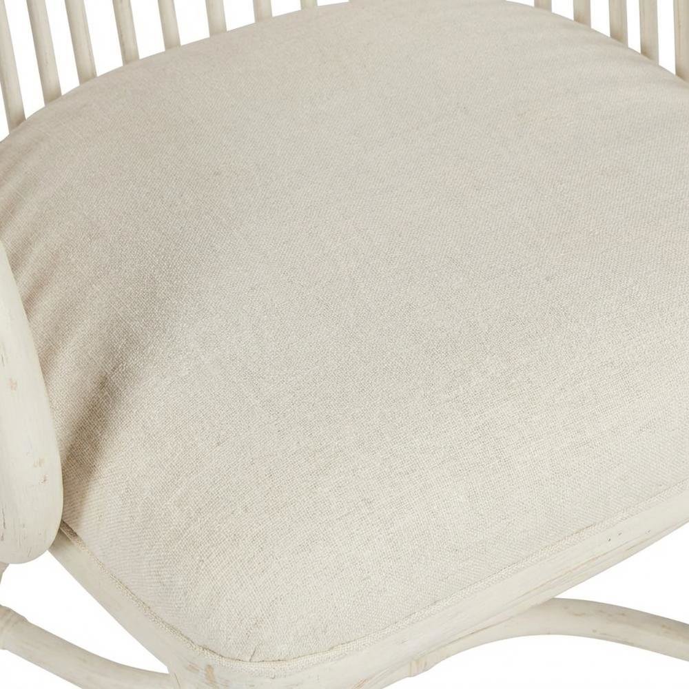 Rattan Dining Chair with Distressed Finish and Stylish Getaway Design