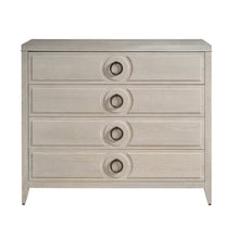 Lizmore Chest in White Oak Color