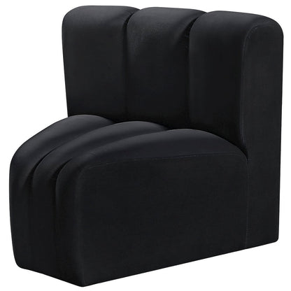 Arc Black Velvet Curved Corner