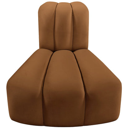Arc Saddle Velvet Reverse Corner