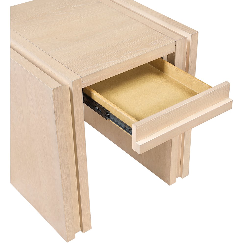 Stanton Natural Oak Veneer And Solid Wood End Table