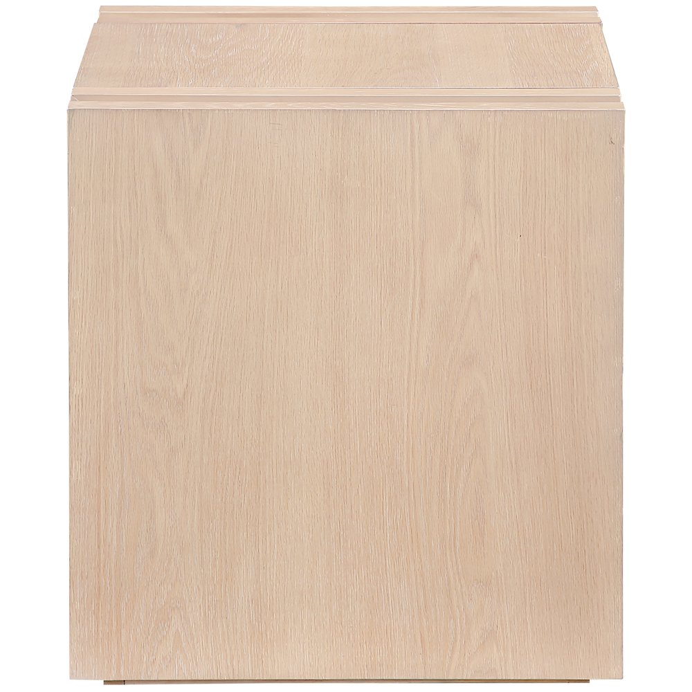 Stanton Natural Oak Veneer And Solid Wood End Table
