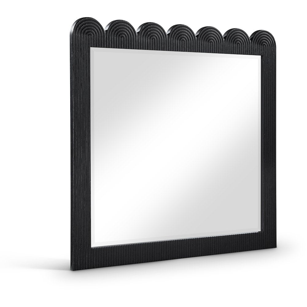 Scallop Black Mirror
