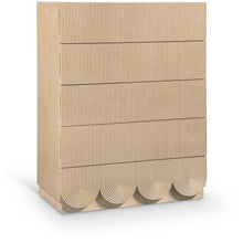 Scallop Natural Chest