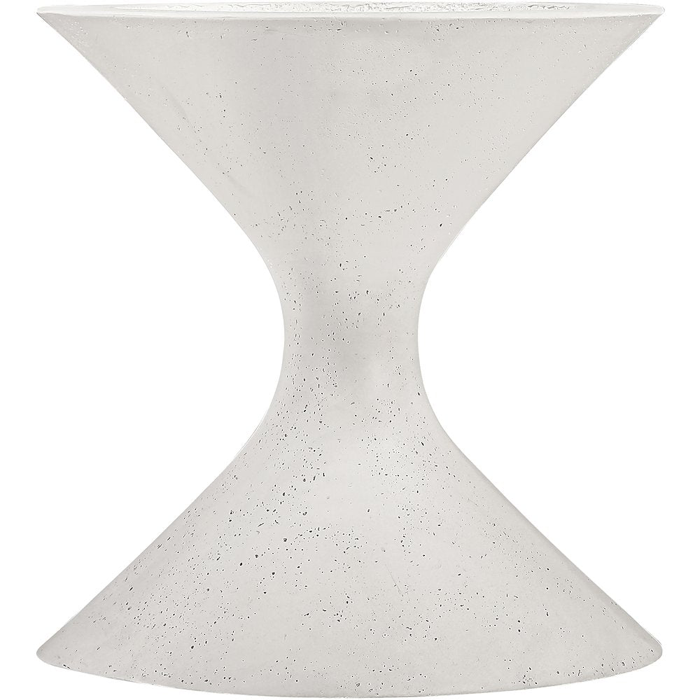 Vessa Cream Indoor / Outdoor Concrete Planter