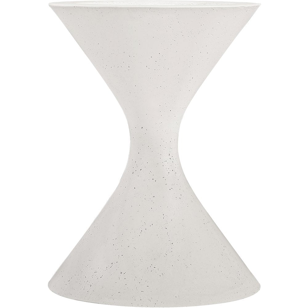 Vessa Cream Indoor / Outdoor Concrete Planter