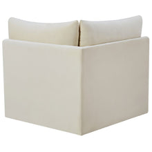 Jacob Cream Velvet Corner