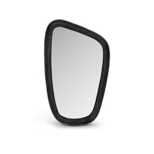 Auberge Black Mirror