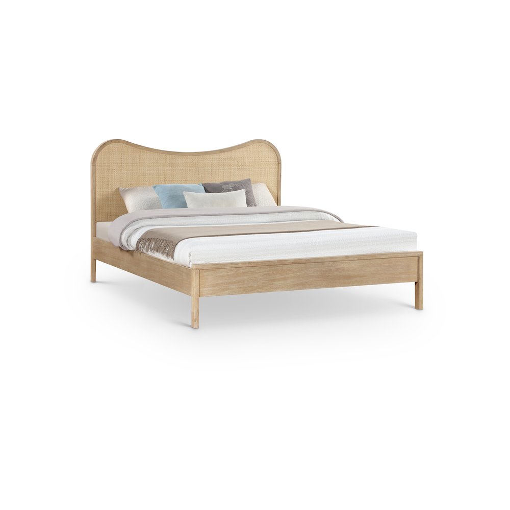 Windsor Natural Rubberwood King Bed