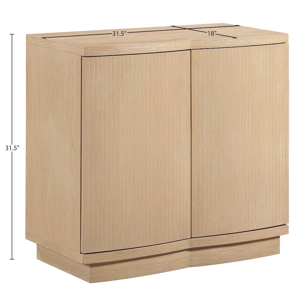 Aveline Natural Oak Veneer Sideboard/Buffet