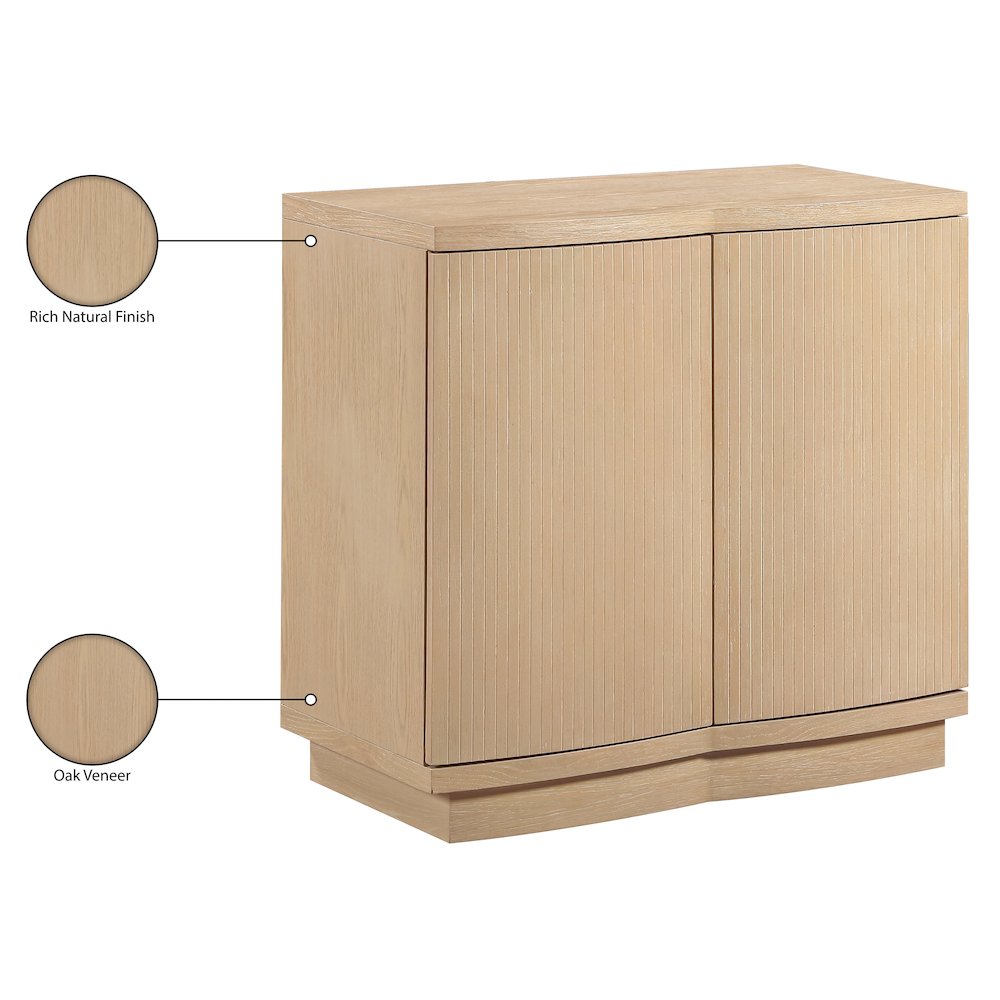 Aveline Natural Oak Veneer Sideboard/Buffet