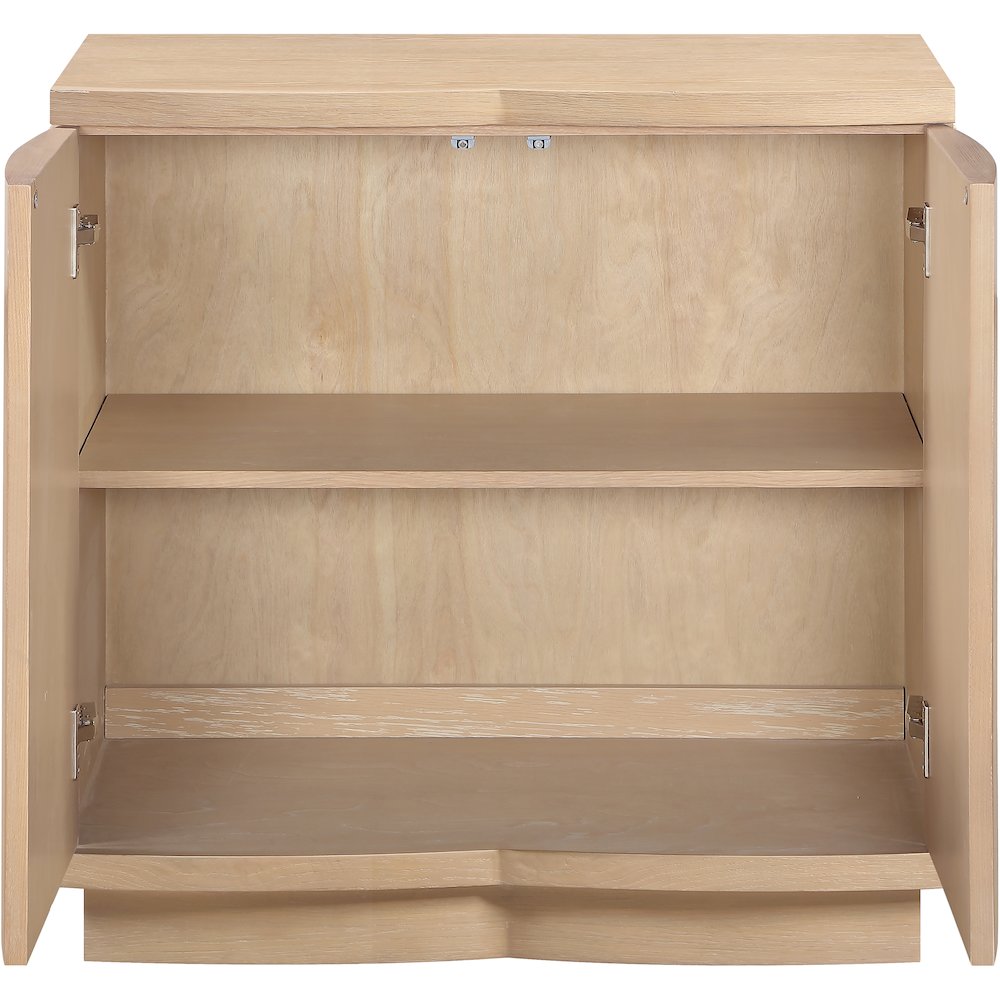 Aveline Natural Oak Veneer Sideboard/Buffet