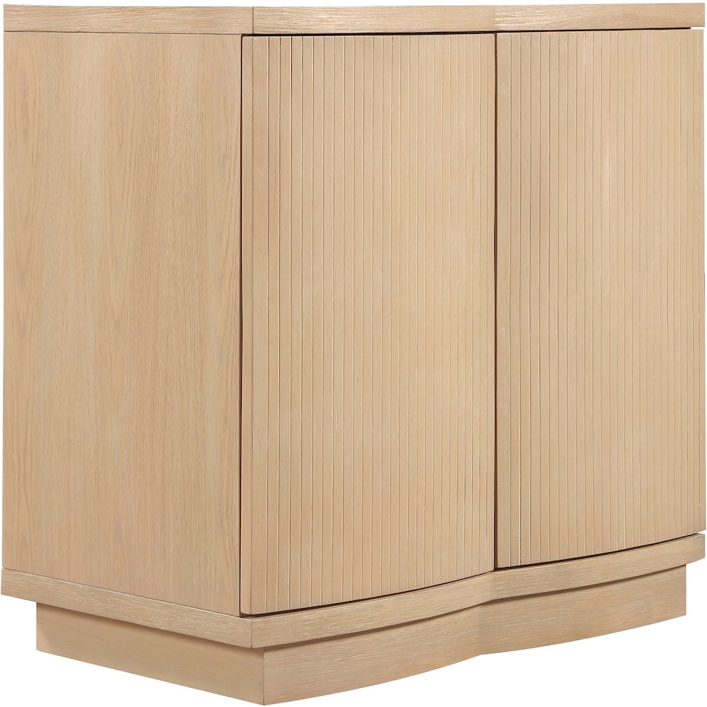 Aveline Natural Oak Veneer Sideboard/Buffet