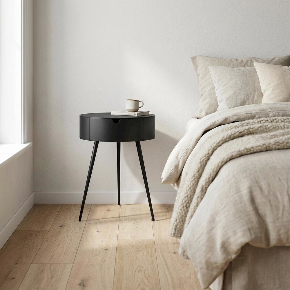 Black Nightstand with Contemporary Finish and Modern Style