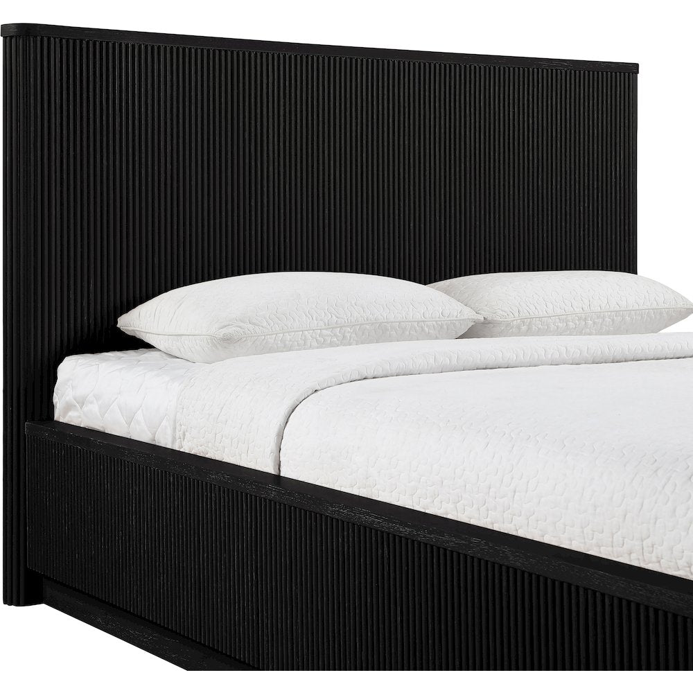 Astrid Black Solid Wood And Oak Veneer Queen Bed (3 Boxes)