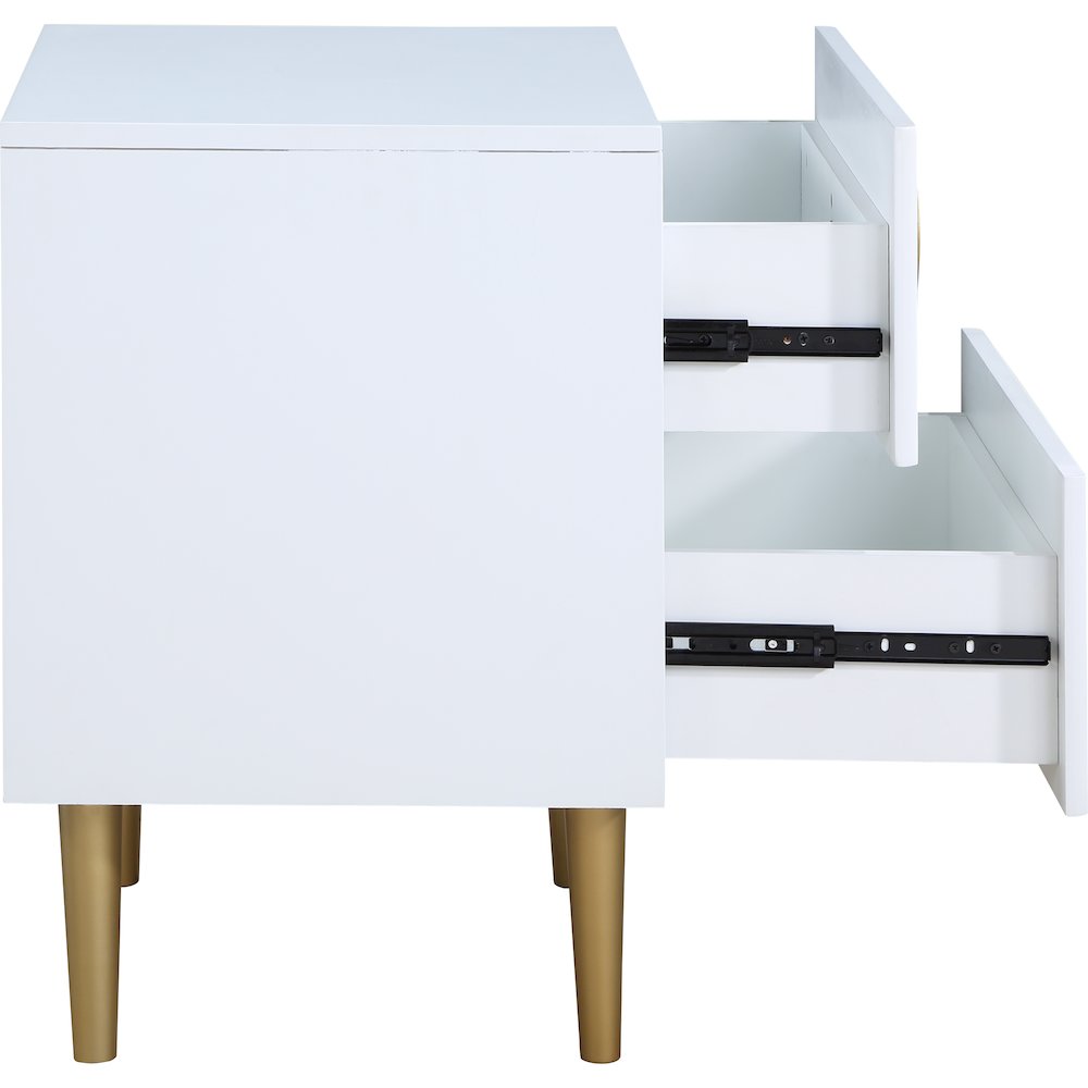 Zayne White Night Stand
