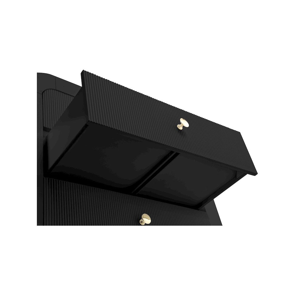 Artisto Black Chest