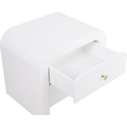 Artisto White Night Stand