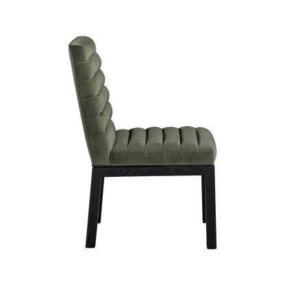 Evelyn Green Velvet Dining Chair