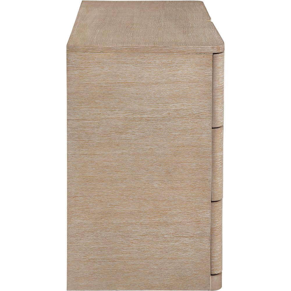 Caswell Natural Oak Veneer And Solid Wood Dresser