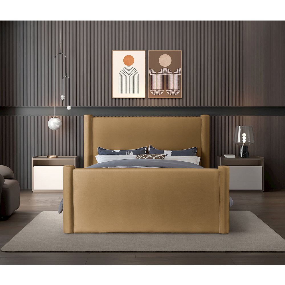 Elias Saddle Velvet Queen Bed