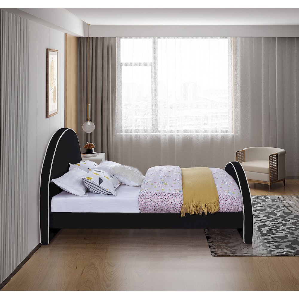Brody Black Velvet Queen Bed